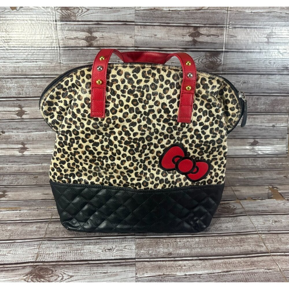 Hello Kitty X Loungefly Loves Leopard Large Tote Bag new brand - Picture 5 of 8
